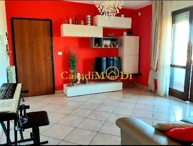 Foto Appartamento a Livorno Scopaia di 80 m² con 3 locali in vendita