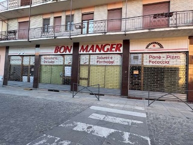 Foto Appartamento a Cameri di 130 m² con 3 locali in affitto