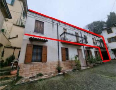 Foto Appartamento in Via Poiano, Verona Poiano di 142 m² con 7 locali