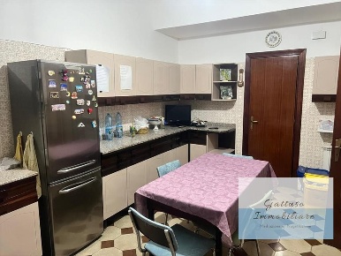 Foto Appartamento a Reggio di Calabria Centro Storico di 130 m² in vendita