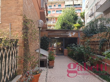 Foto Attico in Via Attilio Friggeri 82, Roma Balduina di 160 m² in vendita