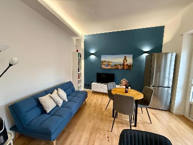 Foto Appartamento in Via Perosa 6, Torino Cenisia di 80 m² con 3 locali