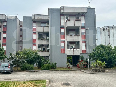 Foto Appartamento in Via Empedocle snc, Latina Latina Scalo di 90 m²