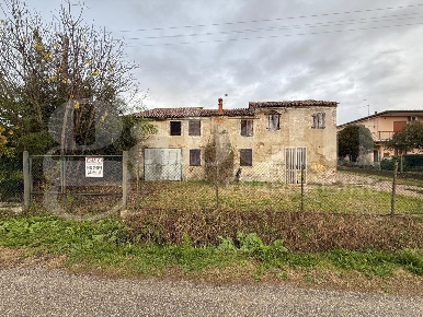 Foto Rustico in Via FRATTA POLESINE Via San Giorgi 0, Fratta Polesine