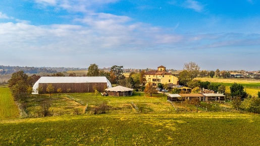 Foto Villa singola in via cascina monvicino, Masio Centro di 3000 m²