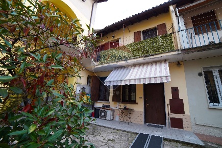 Foto Appartamento in Via colleoni, Robbiate di 86 m² con 3 locali