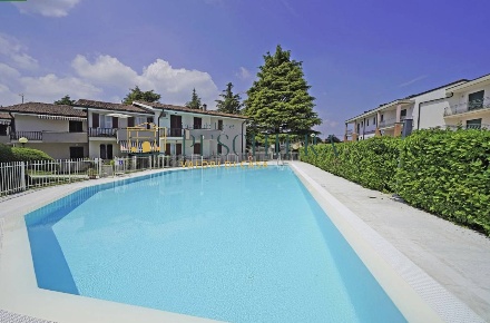 Foto Appartamento in Località Fornaci, Peschiera del Garda Centro di 75 m²