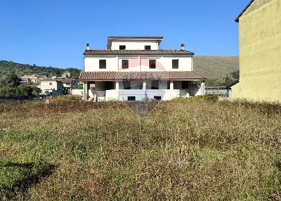 Foto Villa a schiera in via Finestre, Castel Morrone Annunziata di 220 m²