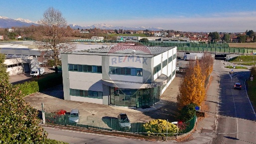 Foto Capannone industriale in Via Vivaldi, Cadorago di 1400 m² in vendita
