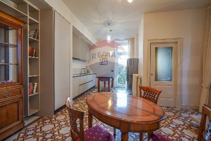 Foto Appartamento a Bergamo Centro di 200 m² con 5 locali in vendita