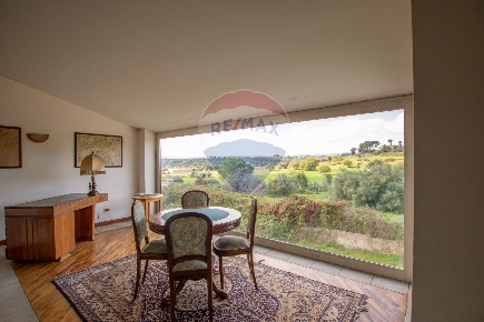 Foto Hotel in Via Agamennone, Siracusa Belvedere - Tremmilia di 450 m²