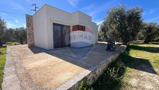 Foto Villa singola in Oro Di Puglia, Vieste di 101 m² con 3 locali