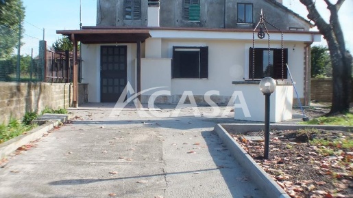 Foto Casa indipendente a Velletri Appia Sud di 80 m² con 3 locali