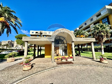 Foto Box in Via Alberotanza, Bari Poggiofranco di 19 m² con 1 locali