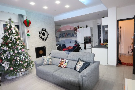 Foto Casa indipendente in Via Nocella, Mascali Nunziata di 167 m²