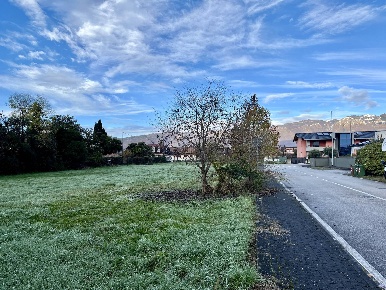 Foto Terreno residenziale in via Marco Polo, Roveredo in Piano di 825 m²