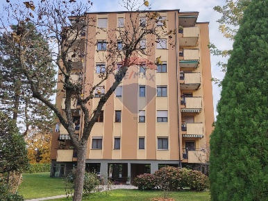 Foto Appartamento in Via Labriola, Rho San Giovanni di 89 m² con 3 locali