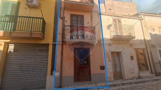 Foto Casa indipendente in via borgo  cuba, Chiaramonte Gulfi Centro
