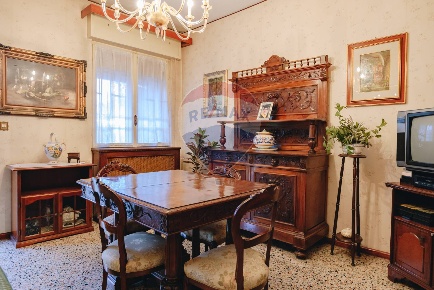 Foto Villa bifamiliare in Traversa Trentaduesima, Brescia di 137 m²