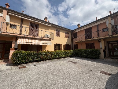 Foto Appartamento in VIA CROCIFISSO, Sassoferrato di 77 m² con 5 locali