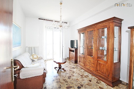 Foto Appartamento in Via G. Pascoli, Grottammare Centro di 100 m²