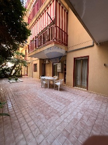 Foto Appartamento in Via Leonardo Da Vinci, Caltanissetta Centro di 80 m²