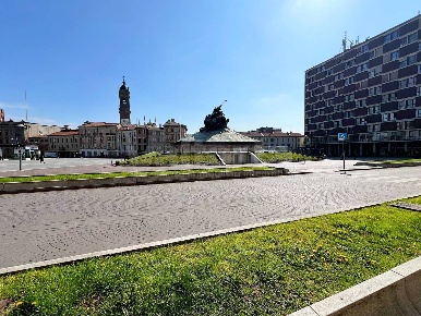 Foto Appartamento in Piazza Trento e Trieste, Monza Centro Storico di 71 m²