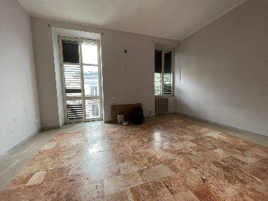 Foto Appartamento in Via Roma, Caserta Corso Trieste di 60 m² con 2 locali