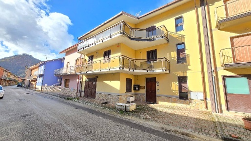 Foto Appartamento in via Arduino Candela, Volturara Irpina di 85 m²