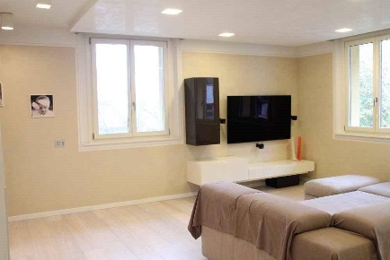 Foto Appartamento in via costituzione, Maranello Centro di 230 m²