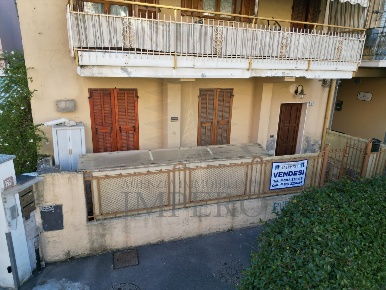 Foto Appartamento in Via Asse 76, Ventimiglia Centro Città di 77 m²
