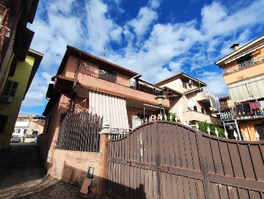 Foto Appartamento in via giuseppe garibaldi  25, Guidonia Montecelio