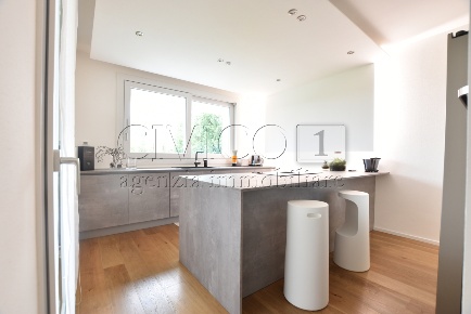 Foto Villa bifamiliare in Via Torrossa, Camisano Vicentino di 180 m²