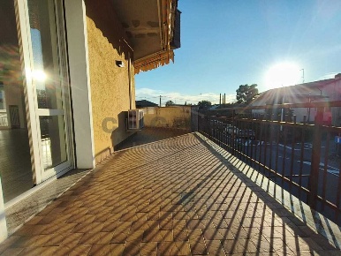 Foto Appartamento in Via Giotto 6, Ponte San Pietro di 145 m² con 3 locali