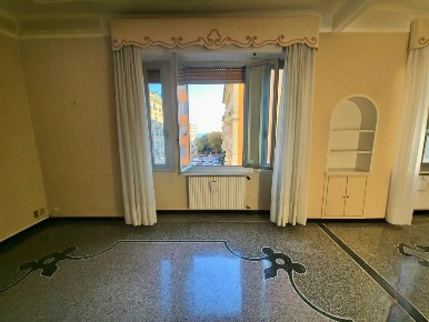 Foto Appartamento in Via Bernardo Strozzi 25, Genova Castelletto di 140 m²