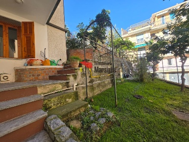 Foto Appartamento in Via Galileo Galilei 147, Sanremo San Bartolomeo