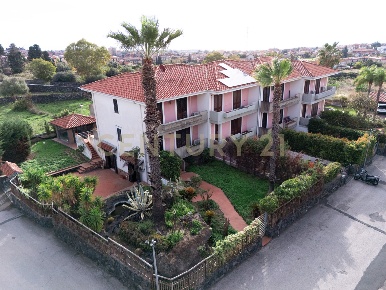 Foto Villa unifamiliare in Via Porto Marretti 17, Mascalucia Centro