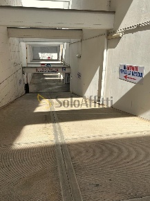 Foto Posti auto in Via Orfeo Mazzitelli 258, Bari Poggiofranco di 20 m²