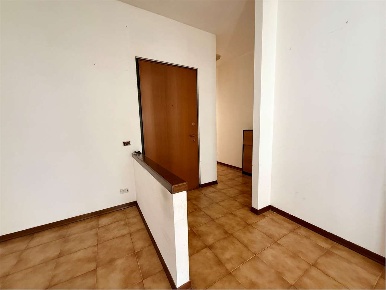 Foto Appartamento in via Roma, Cardano al Campo di 100 m² con 4 locali