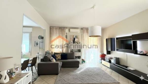 Foto Appartamento a Rimini di 120 m² con 4 locali in vendita