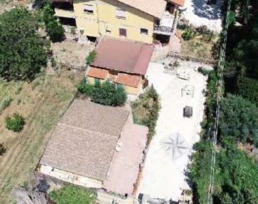 Foto Villa unifamiliare in Via Grotte dell'Oro, Velletri Appia Sud all'asta