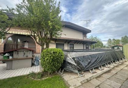 Foto Appartamento in Via Montichiari Traversa IV  5, Ghedi di 183 m²