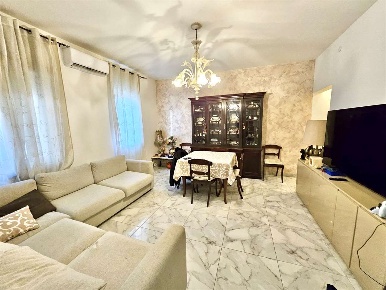 Foto Villa a schiera in via zenati, Verona San Michele Extra di 189 m²