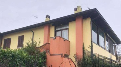 Foto Appartamento in Via Agello, Desenzano del Garda Rivoltella di 72 m²