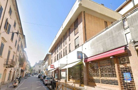 Foto Appartamento in Carrobbio, Varese Centro di 100 m² con 3 locali