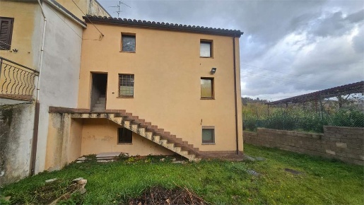 Foto Appartamento in LOCALITA' SANT'ELENA 27, Serra San Quirico di 98 m²