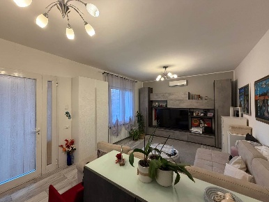 Foto Casa indipendente in via silvio pellico  1, Montegrotto Terme Centro