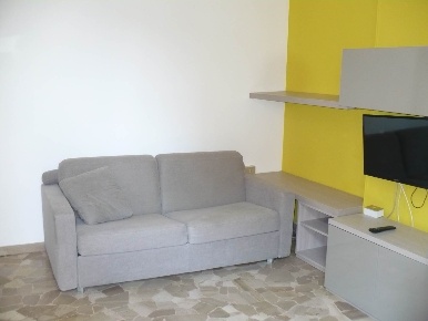 Foto Appartamento in Via Crocefisso, Milano Carrobbio di 40 m² con 2 locali