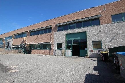 Foto Capannone industriale in VIA COLLODI 1, Calderara di Reno di 1000 m²