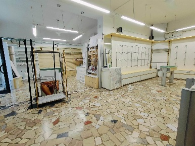 Foto Negozio a Chioggia Isola Verde, Ca' Lino di 95 m² in vendita